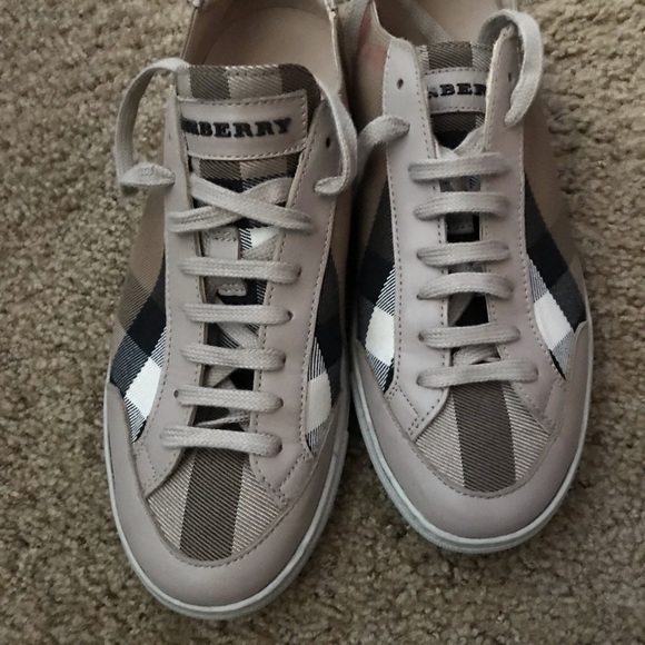 burberry brit sneakers